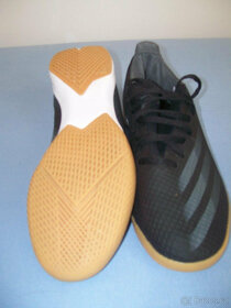 Sportovní obuv pánská  ADIDAS - č. 43 1/3 (sálovky) - 2