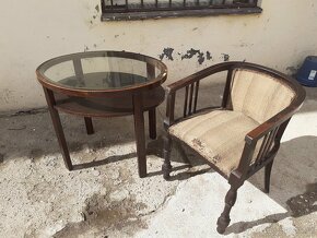 starozitny stolek a křeslo - 2