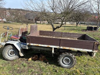 Traktor s korbou - 2