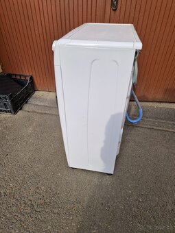 Úzká slim pračka jen 38 cm - 2