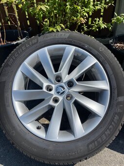 Letní kola 215/55 r17 - 2