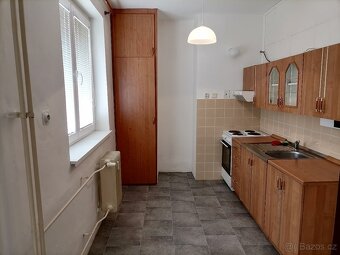 Byt 1+1 s balkonem v OV - Hrochův Týnec - 2