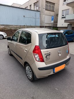 Hyundai i10, 2008, 110 000km - 2