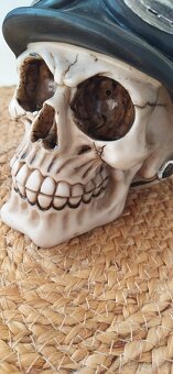 Lebka iron cross skull - 2