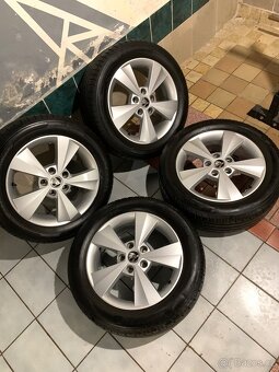 Alu kola Škoda R16 5X112 LETNÍ PNEU 205/55 R16 7mm - 2