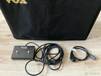 Hybridní kombo Vox AC15 VR včetně origo footswitche a obalu - 2