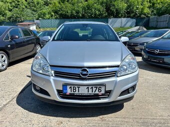 Opel Astra H 1,6 16V, kombi, v ČR OD 2017 JEDEN MAJITEL - 2