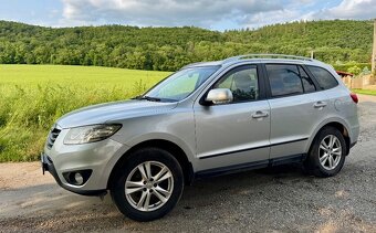 Hyundai Santa Fe - 2