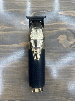 Profesionální konturovací strojek BABYLISS - 2