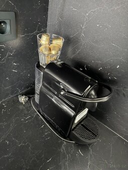 Nespresso Kávovar DeLonghi - 2