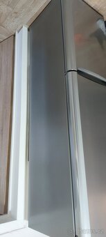 Lednice s mrazákem INDESIT - 2
