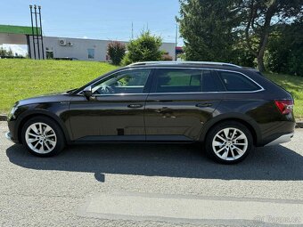 Škoda Superb Scout 4x4 2.0 TDi 140kw m.ř.2021 WEBAST matrixO - 2