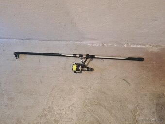 Ruzné pruty od 50g-180g + Navijáky Zebco , Mikado , Shimano - 2