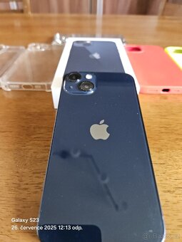 APPLE IPHONE 13 128GB TOP STAV. 7990kč - 2
