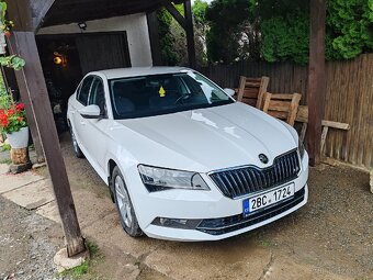 Škoda Superb 3 2.0tdi 110 kw - 2