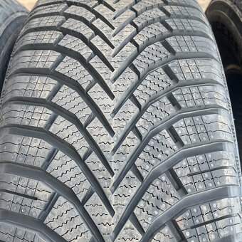 Nove Zimni pneu 185/65 R15 88H Sailun - 2