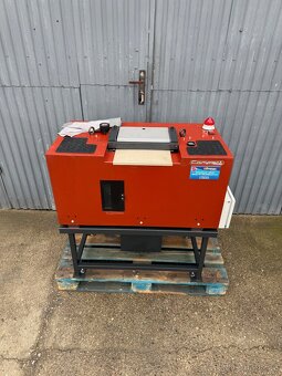 Camoga Compact 300 Štípací stroj, štípačka dělicí stroj Svit - 2