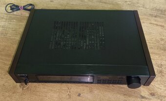 Sony ST-S333 ESXII(730 ES) ,originální bočnice,,čti popis - 2