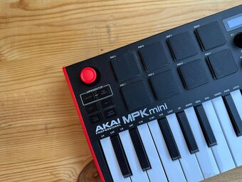 🎹 Akai MPK Mini MK3 - 2