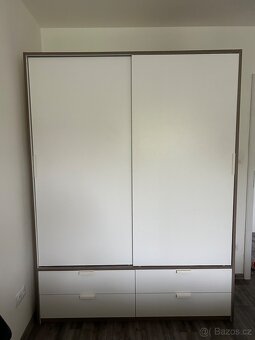 Šatní skříň IKEA TRYSIL - 2