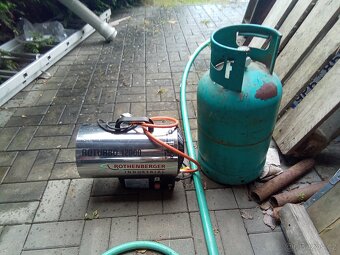Plynové topidlo s PB lahvi - 2