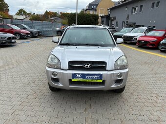 Hyundai Tucson 2.0i 104kW 4x4 KLIMA TAŽNÉ - 2