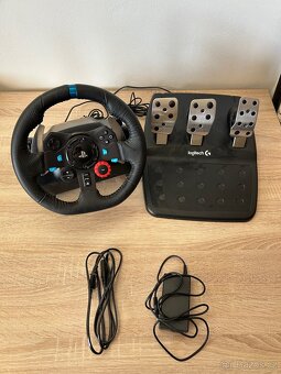 LOGITECH G29 + pedaly - 2