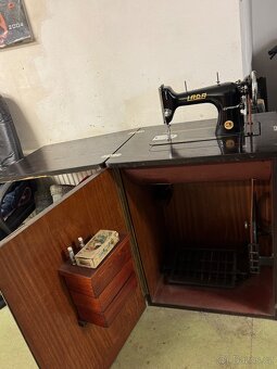 Šlapací stroj Lada - 2