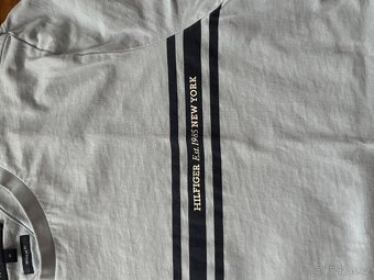Pánské tričko Tommy Hilfiger - 2