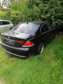 Bmw 745i e65 - 2