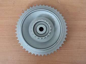 Jawa ČZ kyvacka, panelka rozeta - 2