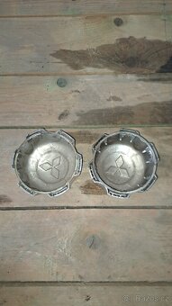 Poklice original mitsubishi L200 r.v. 1998 - 2