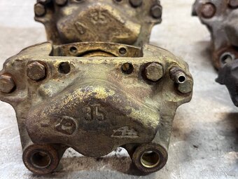 Zadni trmeny opel - 2