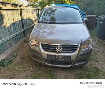 VW Touran cross - bourané - 2
