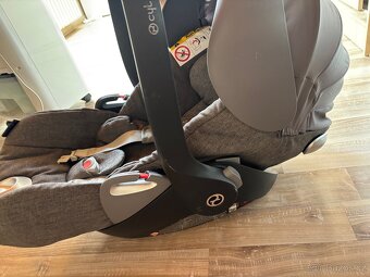 Autosedačka cybex - 2