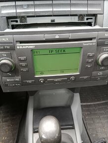 Rádio Ford - 2
