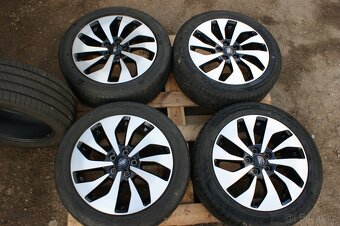 Bicolor tubine krasna alu kola origo Ford R17 a letni pneu - 2