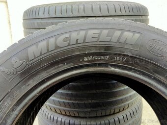 Letní pneu Michelin Latitude sport 3 255/55 R17 104V - 2