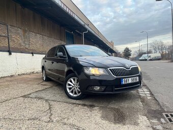 Škoda Superb 1.6tdi 77kw r.v2015 - 2