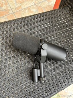 Shure SM7B - 2