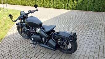 Triumph Bonneville Bobber Black 1200 - 2