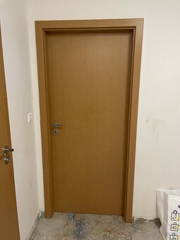 Prodám interiérové dveře Sapeli – 7 ks komplet - 2