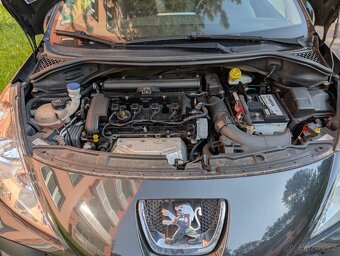 Peugeot 207 1,4 benzín - 2