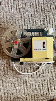 promítačka Meopta Meolux 2 + příslušenství - 2