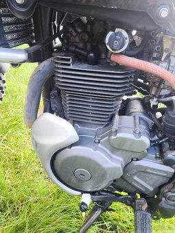 suzuki xf 650 freewind - 2