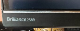Philips Brilliance LCD monitor s dokem USB-C - 2