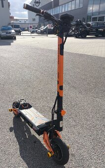 Elektrokoloběžka - 2