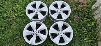 Alu kola originál Škoda 5x112 6,5x17 ET38 565 601 025 J - 2