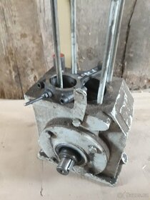 Polomotor ke kompresoru orlík jednopístový 1JSK75 - 2