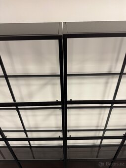 Krasna ikea cerna knihovna sestava - 2